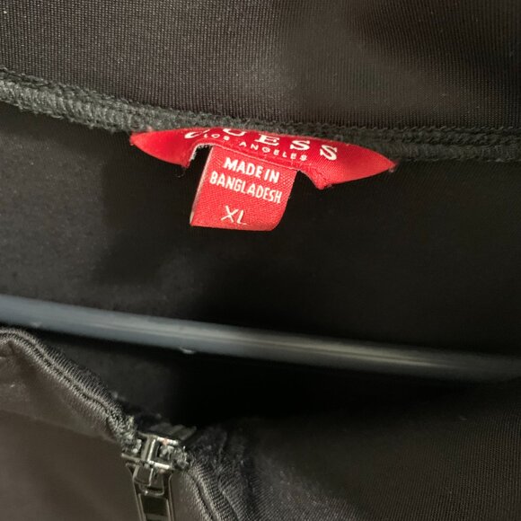 Guess Los Angeles Women's Black Fleece Jacket. - Picture 3 of 14